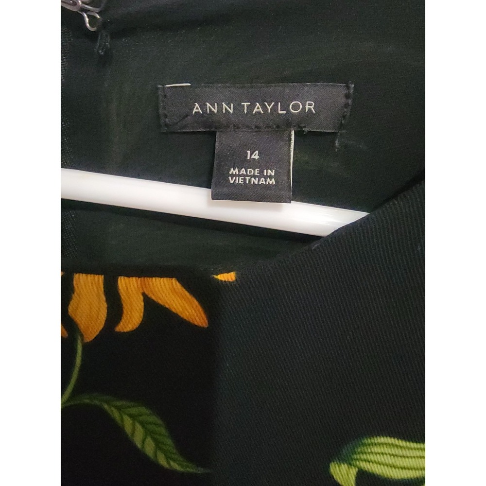 Ann Taylor Botanical Floral Print Back Tie Flutter Sleeve Black Midi Dress‎ 14 - Picture 8 of 11